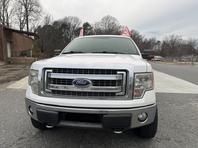 2013 Ford F-150 XL's photo