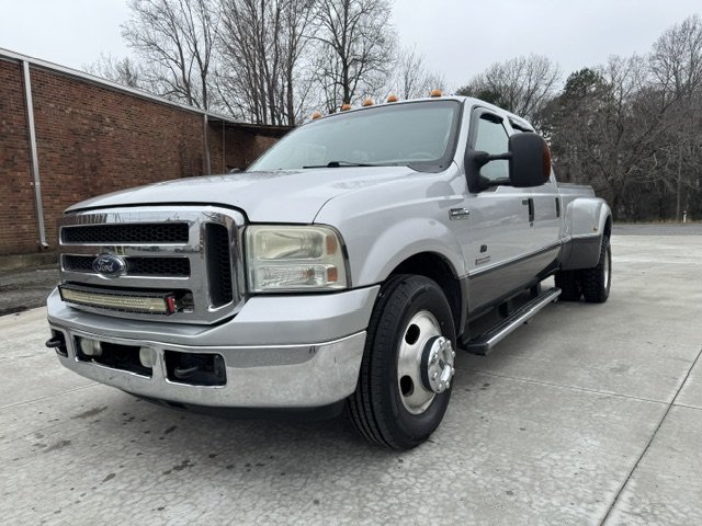 2005 Ford F-350 Super Duty Lariat