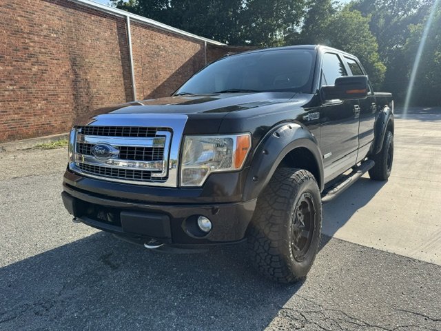 2013 Ford F-150 XL 4x4 SuperCrew 145-in's photo
